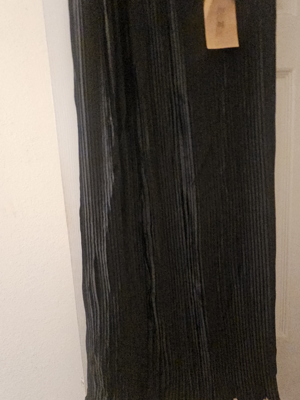 NWT Pull On Boho Closet Basic Black Pleated Maxi Skirt Slight Sheen Versatile